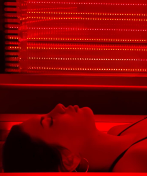 Red light therapy table at Waikato Hyperbarics in Cambridge